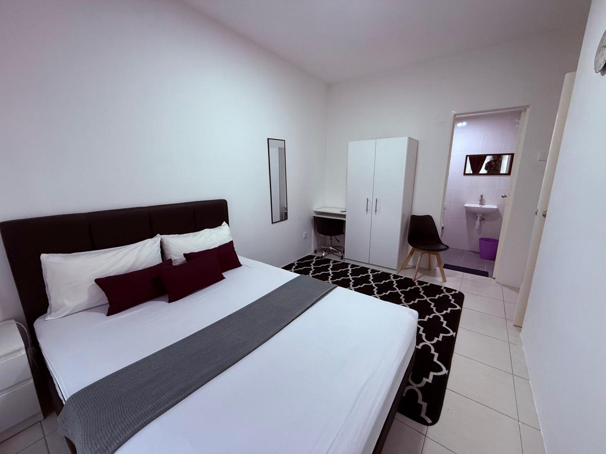 Homestay Private Centre - With Host Ipoh
