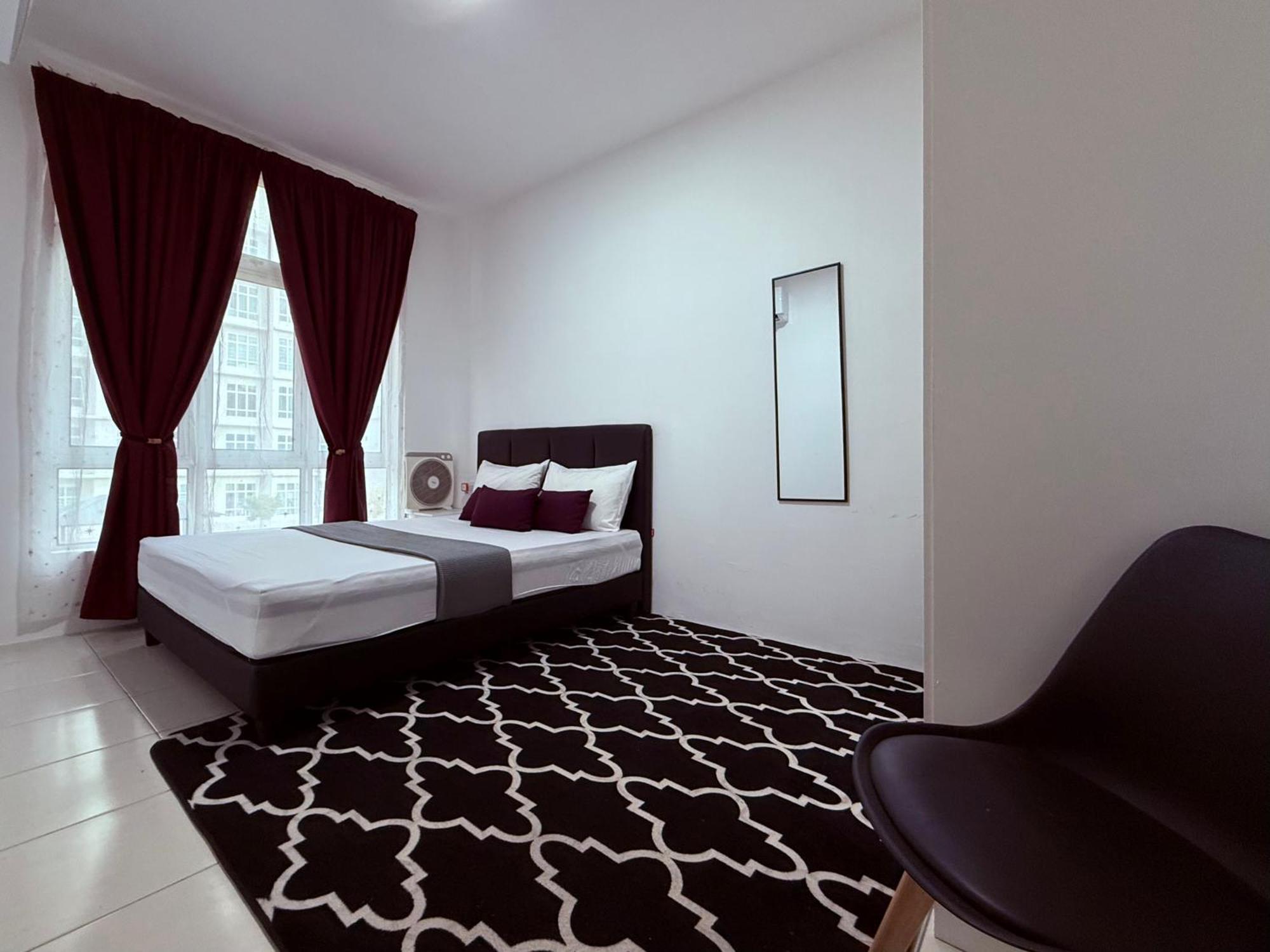 Homestay Private Centre - With Host